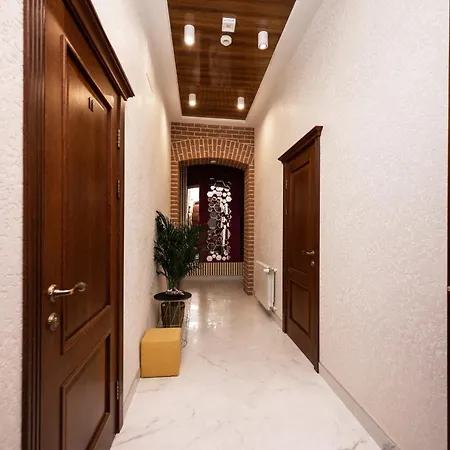 Hive Family House-3
